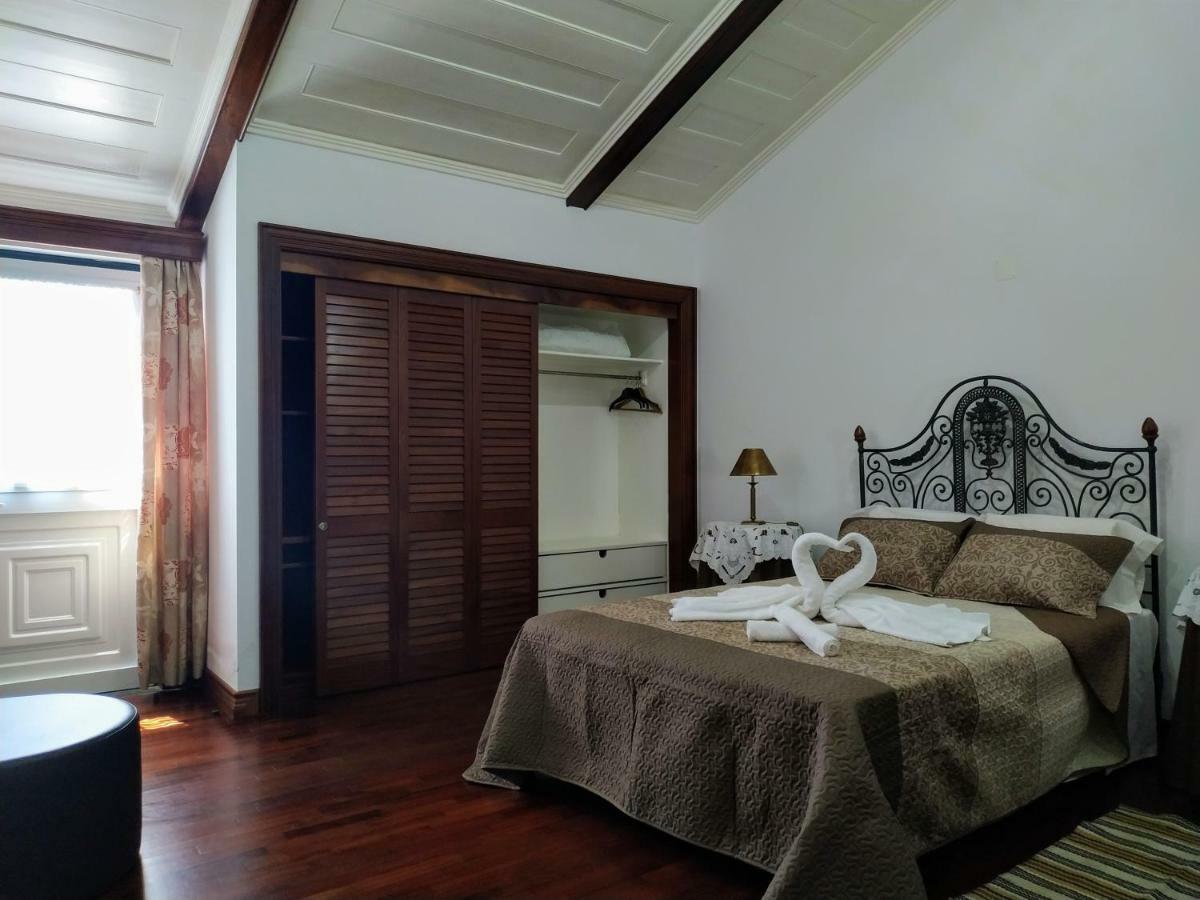 Bettencourt Rooms Santa Cruz da Graciosa Ngoại thất bức ảnh